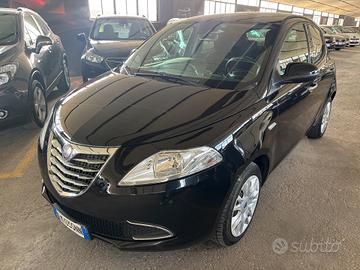 Lancia Ypsilon 1.2 69CV 5 porte S&S Platinum NEOPA