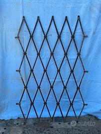 grata d'epoca in ferro forgiato