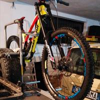 nukeproof pulse 27.5 DH