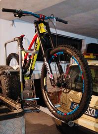nukeproof pulse 27.5 DH