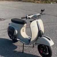 Vespa 50 Special