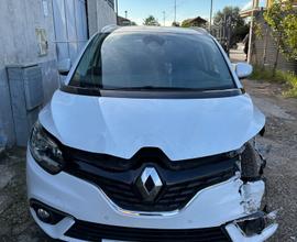 Renault Grand Scenic dCi 8V 110 CV Energy Intens