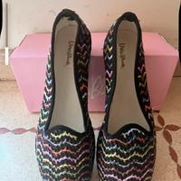 Espadrillas nere intrecciate colorate