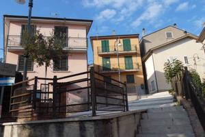 Appartamento di 90 m² con 3 locali a Lioni