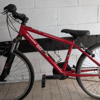 Bicicletta Rockrider da ragazzo 24"