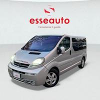 Opel Vivaro 27 2.5 CDTI/135CV PC-TN Tour