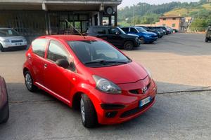 Toyota Aygo benz-5 porte neo patentati, frizione d