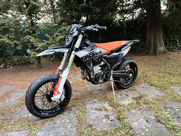 Ktm sxf 450 TARGATO OMOLOGATO MOTARD leggere bene