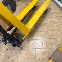 Transpallet a pantografo