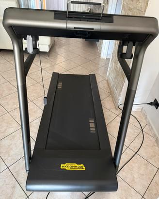 Technogym my run tapis roulant