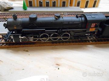 LOCOMOTIVA A VAPORE AMERICANA DELLA SPECTRUM HO