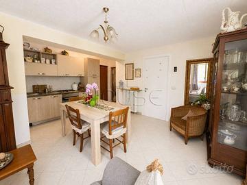 Appartamento di 60 m² con 1 locale e box auto dopp