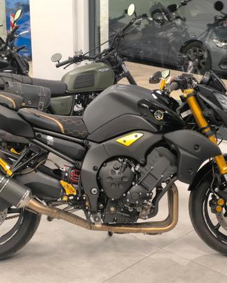 Yamaha FZ8 GARANZIA 12 MESI