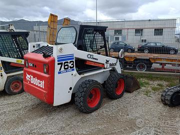 Mini pala bobcat 763
