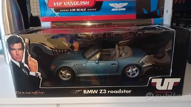 Modellino UT James Bond 007