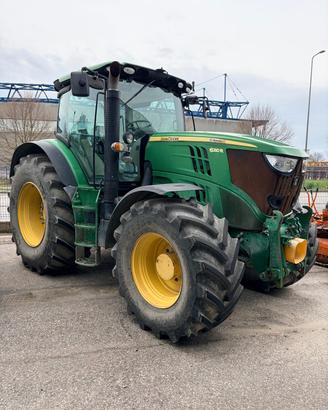 JOHN DEERE 6210R