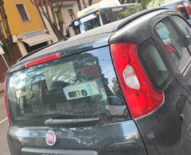 Auto fiat panda