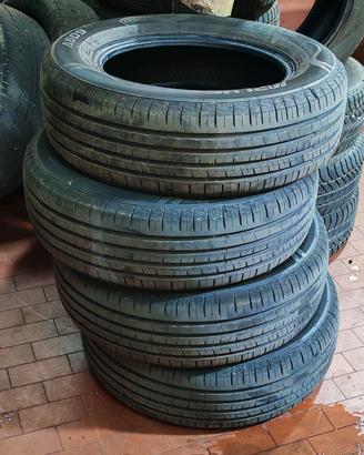 GOMME A609 215/65/16 DACIA DUSTER
