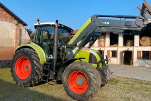 Trattore claas arion 640