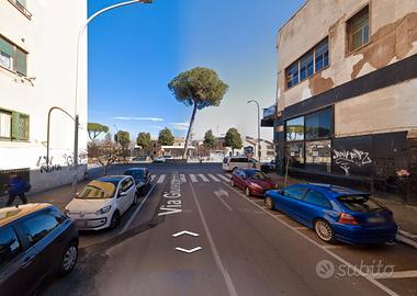 Casal Bertone trilocale con balcone