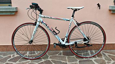 Bici ibrida Atala SLR 070