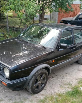 Volkswagen Golf cc 1.6.  STORCA.  1990