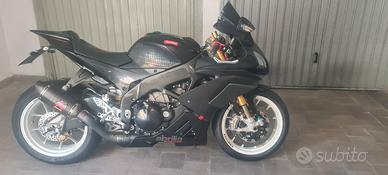 Aprilia rsv4 factory aprc 