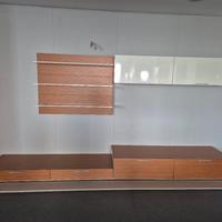 Soggiorno in Noce e Beige