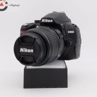Nikon D3000 18-55 Usata 18.412 scatti