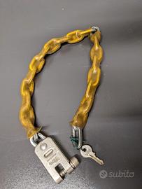 Catene con lucchetto per bici e scooter