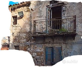 Da ristrutturare.