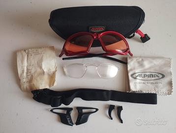 Occhiali Alpina.