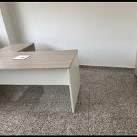 Scrivania armadio ufficio