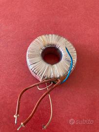 Trasformatore Toroidale C.E.R. -230V a 12V (100VA)