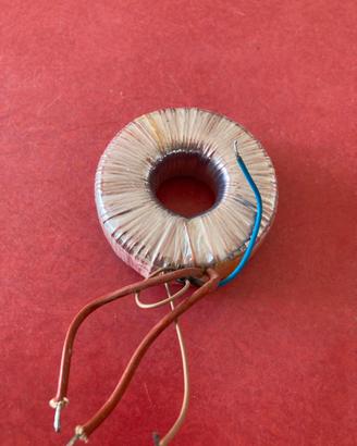 Trasformatore Toroidale C.E.R. -230V a 12V (100VA)