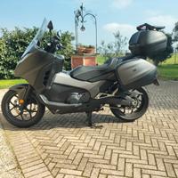 Honda Integra 750