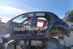 Scocca per taglio lamierati Toyota Yaris 2021