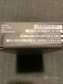 Samsung Galaxy Z Flip7 FE