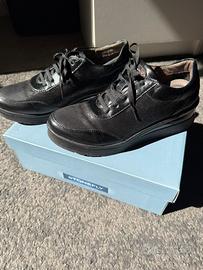 Scarpe Stonefly comode