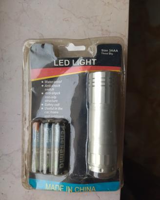 Torcia led