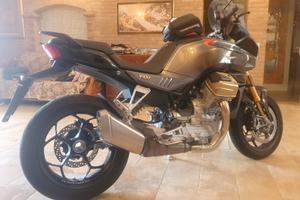 Moto Guzzi V100 - 2023