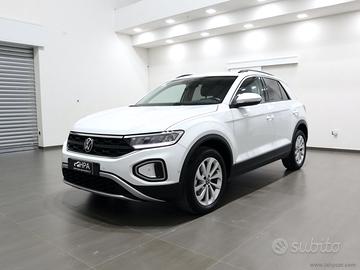 VOLKSWAGEN T-Roc 2.0TDI LED PARK ASSIST ACC