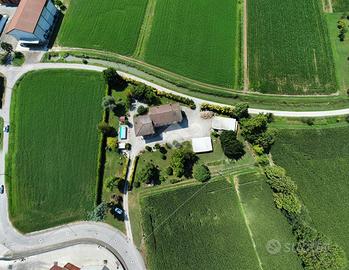 VILLA SINGOLA A BORGO VIRGILIO