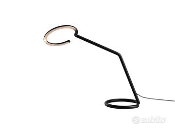 Lampada da tavolo Artemide Vine colore Nero