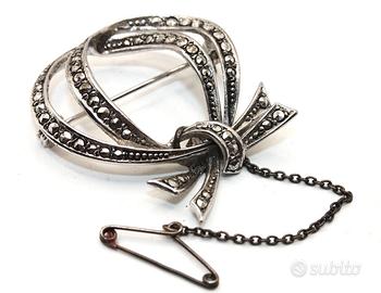 Splendida spilla Art Deco argento marcasite