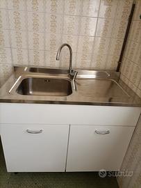 lavandino praticamente nuovo