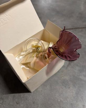 Bomboniera a forma di fiore in vetro sfumato