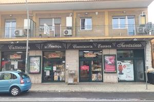 C1 negozio