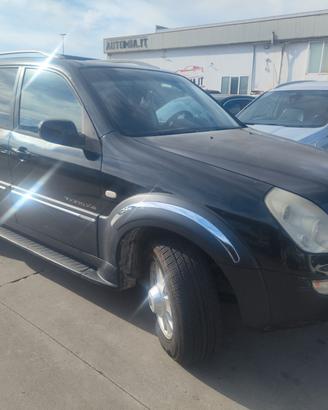 Ssangyong REXTON 2.7 XDi cat Premium automatica