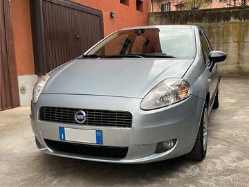 FIAT GRANDE PUNTO *OK NEOPATENTATI”